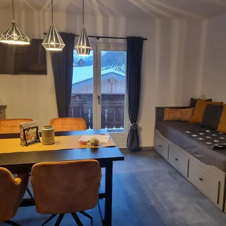 Haus Schoenblick Appartamento *